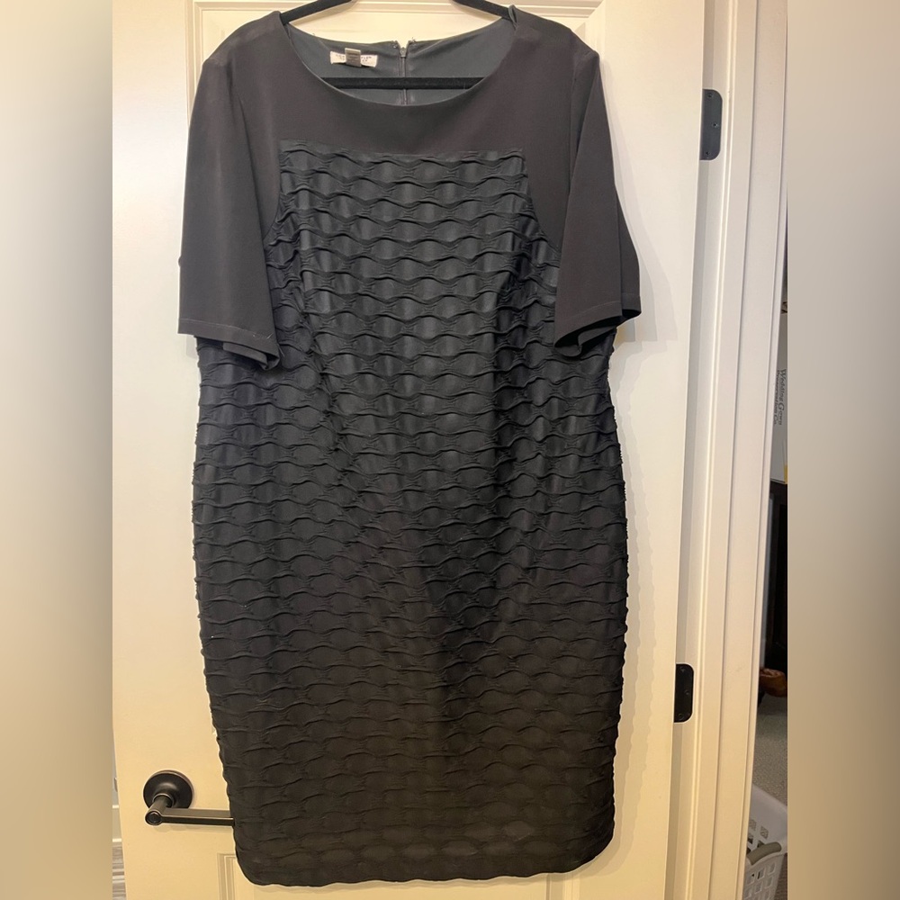 London Style Black Textured Dress